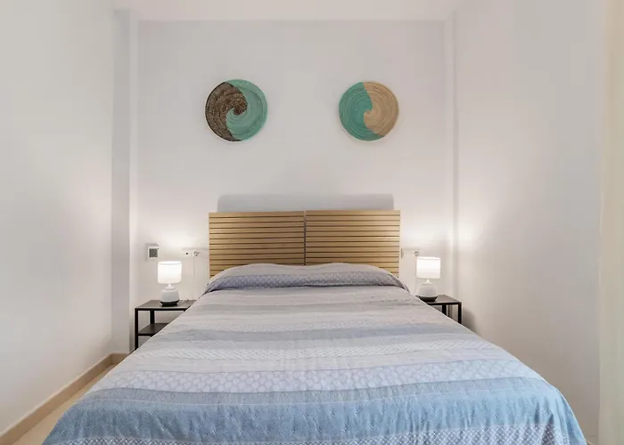 Blue * كونيل ذي لا فرونتيرا